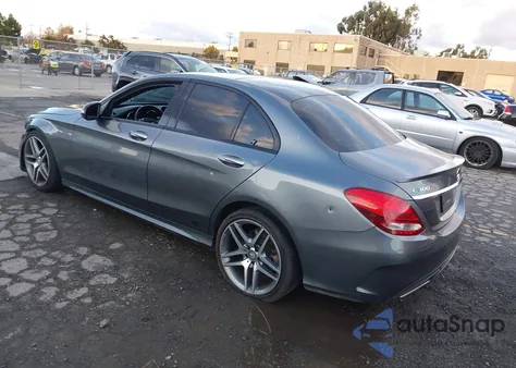 2017 Mercedes-Benz C 300 Luxury/Sport z USA, uszkodzony, nr VIN 55SWF4JB9HU217803